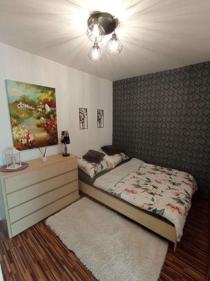 Mk Apartament III Ряшів Екстер'єр фото