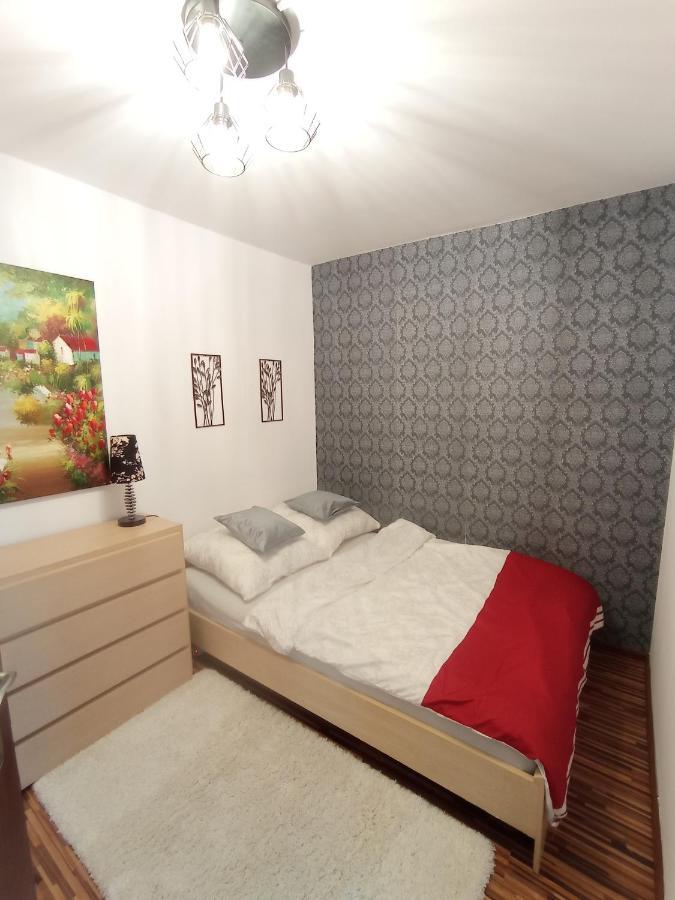 Mk Apartament III Ряшів Екстер'єр фото
